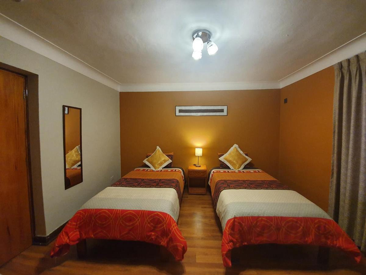 كوسكو La Escala Guest House المظهر الخارجي الصورة